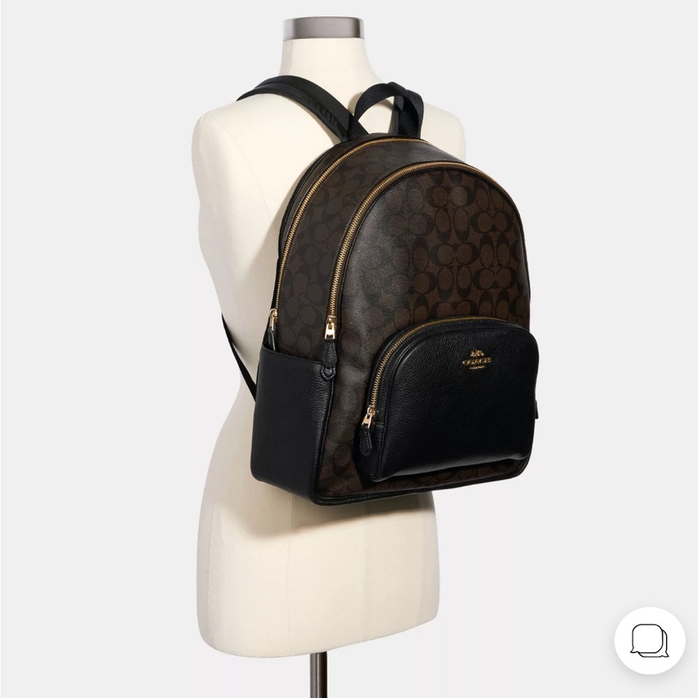 Large Court Backpack In Signature Canvas - Picture 5 of 9